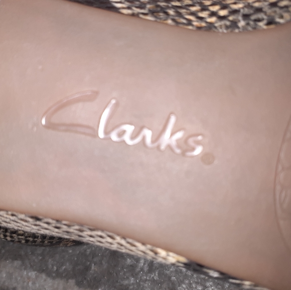 Clarks Indigo Snake Skin print Flats - Picture 5 of 5